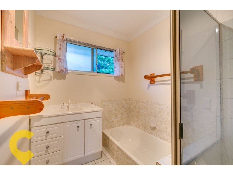 13 Casita Court, Arana Hills QLD 4054