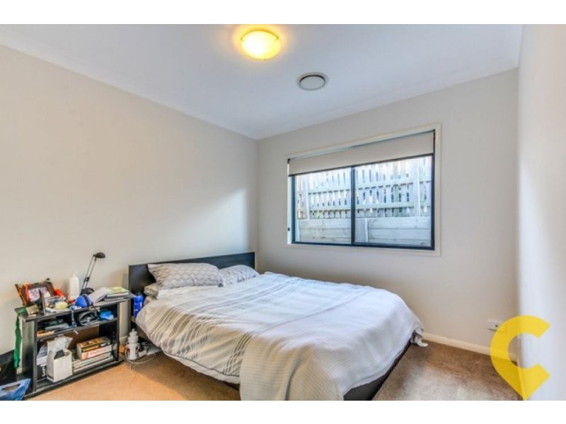 17 Penambul Crescent, Ferny Hills QLD 4055