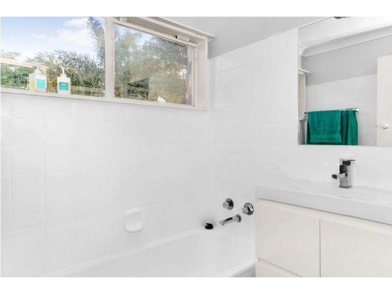 898 South Pine Road, Everton Park QLD 4053