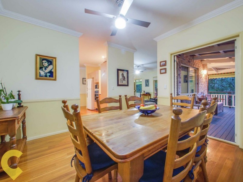 92 Kays Road, The Gap QLD 4061