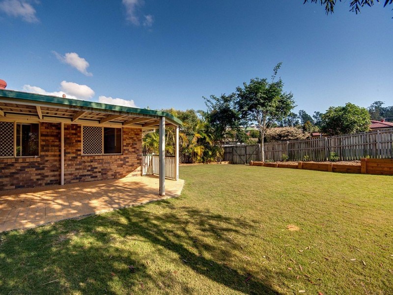 66 Hillenvale Avenue, Arana Hills QLD 4054