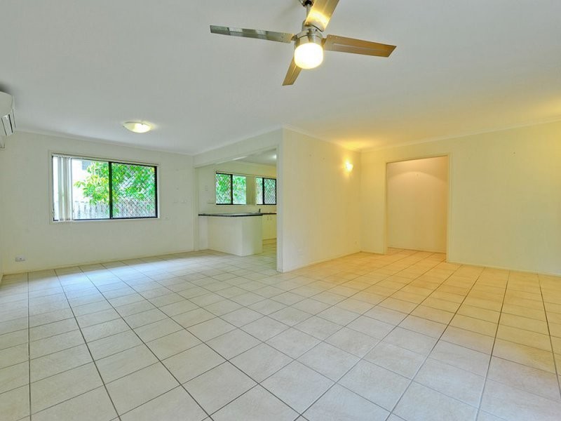 5 Jane Street, Arana Hills QLD 4054