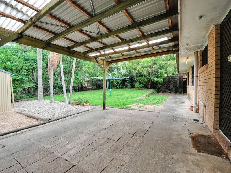 5 Jane Street, Arana Hills QLD 4054