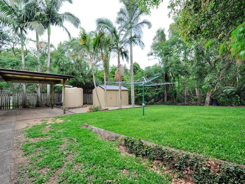 5 Jane Street, Arana Hills QLD 4054