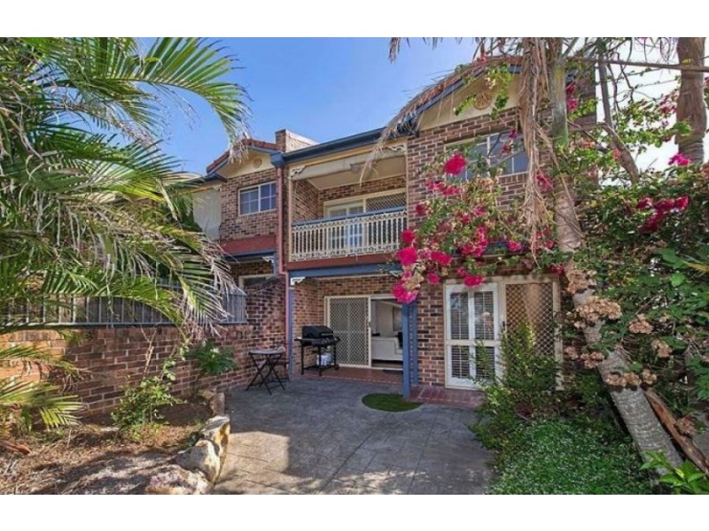 7/27 Swann Road, Taringa QLD 4068