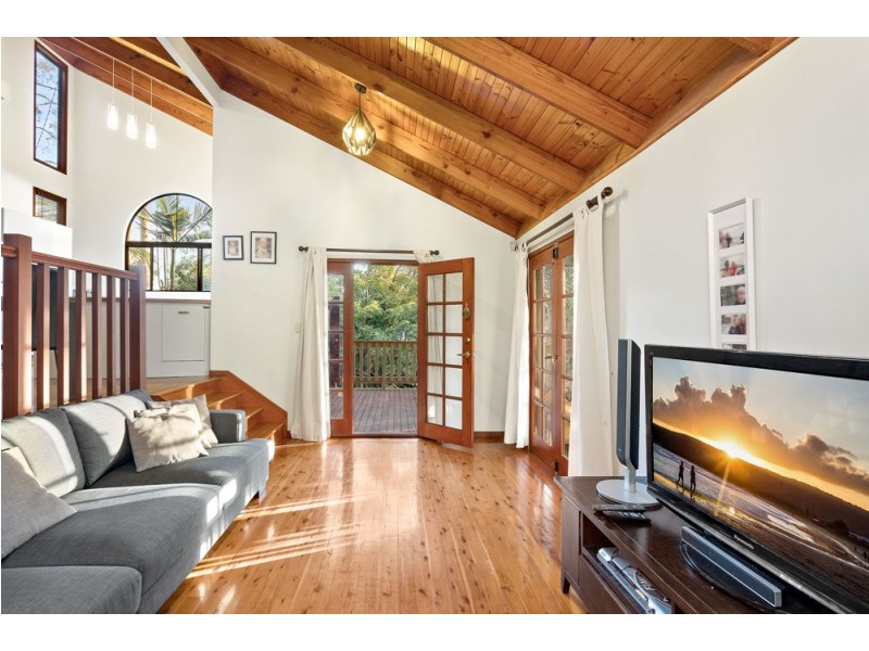 11 Park Road, Ferny Hills QLD 4055