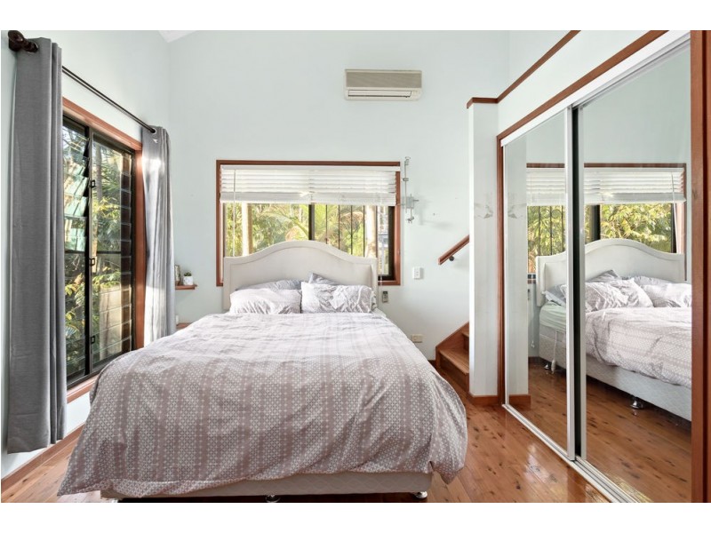 11 Park Road, Ferny Hills QLD 4055