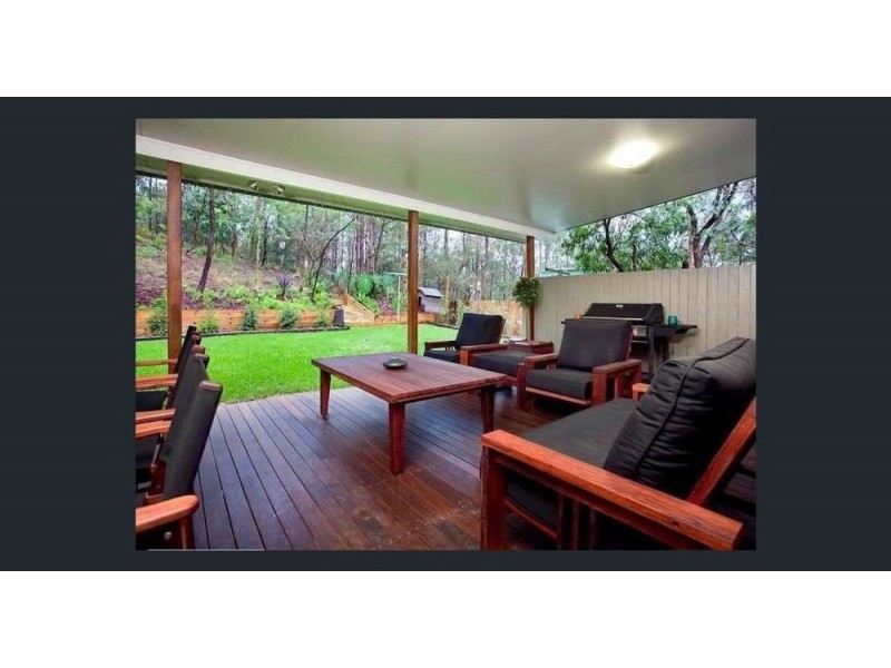 38 Tarcoola Ave, Ferny Hills QLD 4055