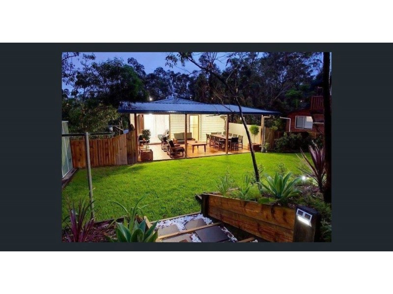 38 Tarcoola Ave, Ferny Hills QLD 4055