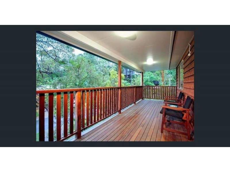 38 Tarcoola Ave, Ferny Hills QLD 4055