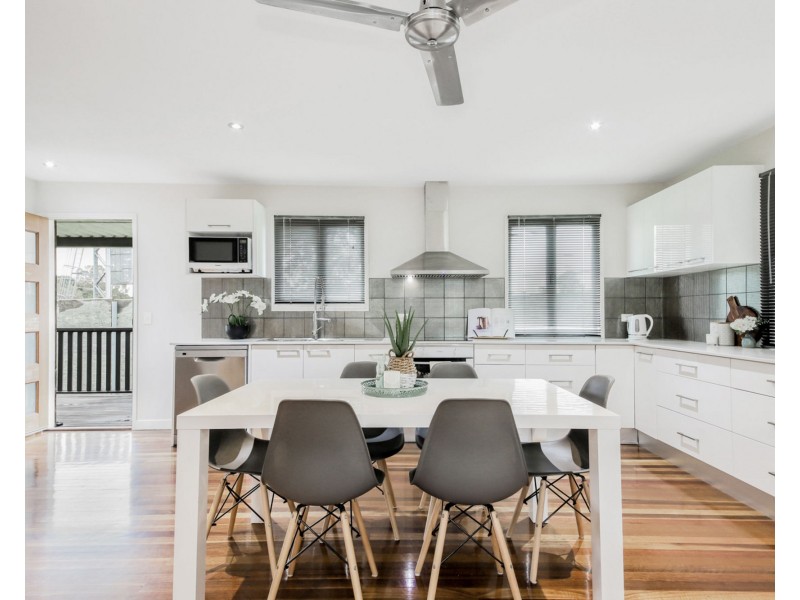 8 Collard Street, Zillmere QLD 4034