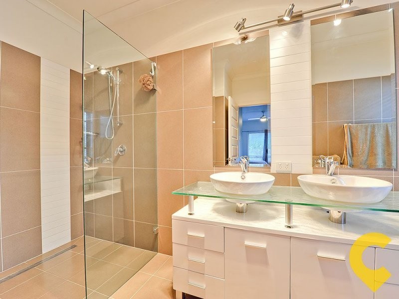 26 Dannenberg Street, Carseldine QLD 4034