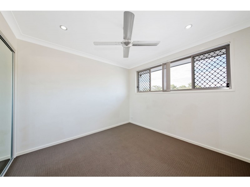 35 Hinchinbrook Avenue, Fitzgibbon QLD 4018