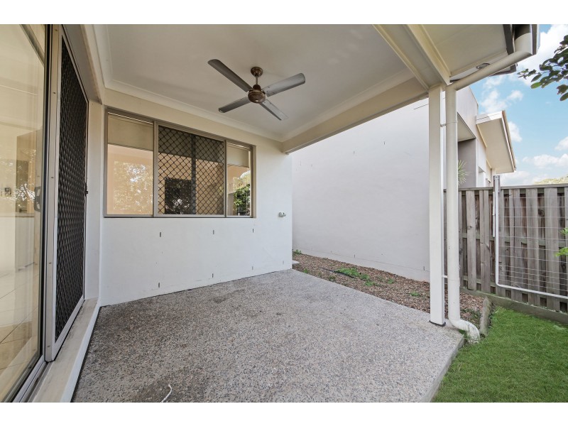 35 Hinchinbrook Avenue, Fitzgibbon QLD 4018