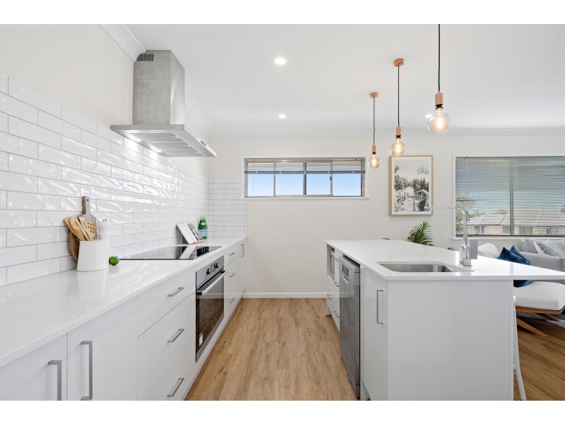 2 Wurley Street, Bracken Ridge QLD 4017