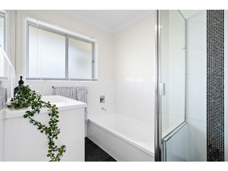 2 Wurley Street, Bracken Ridge QLD 4017