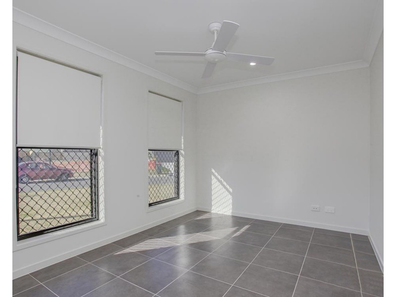 12 Mannikin Street, Griffin QLD 4503