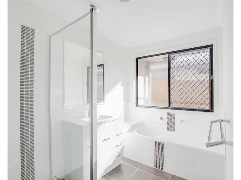 12 Mannikin Street, Griffin QLD 4503
