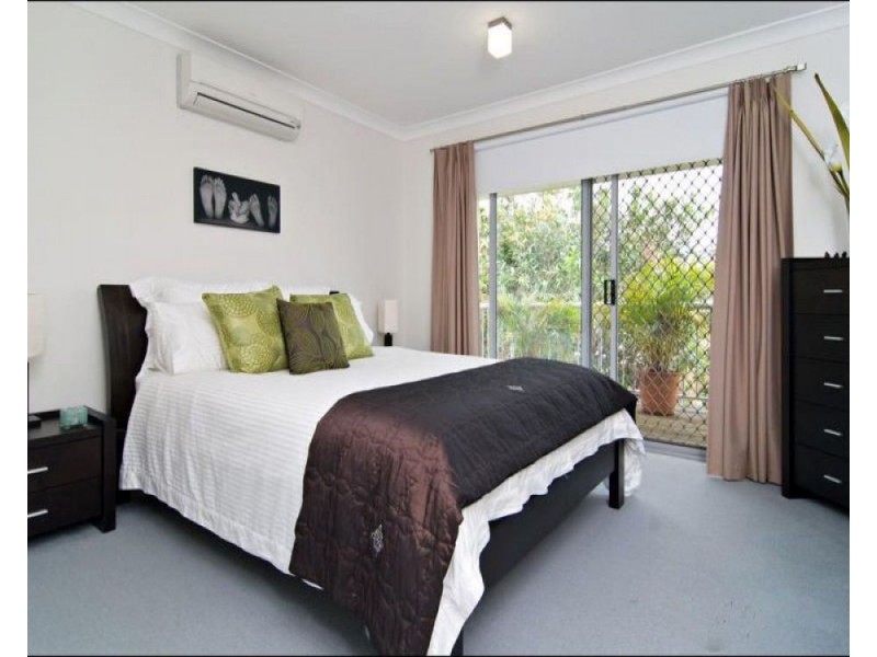 21/11 Glin Ave, Newmarket QLD 4051