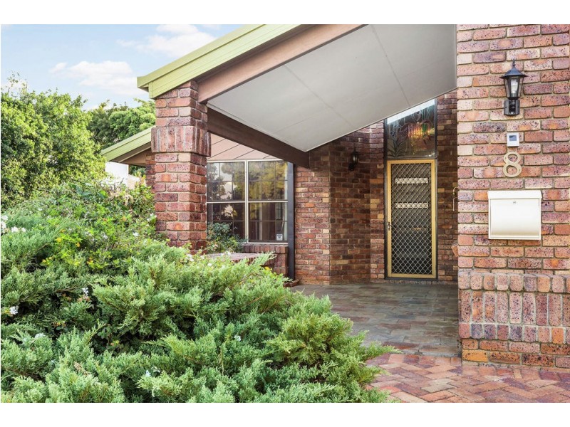 8 Octave Court, Bridgeman Downs QLD 4035