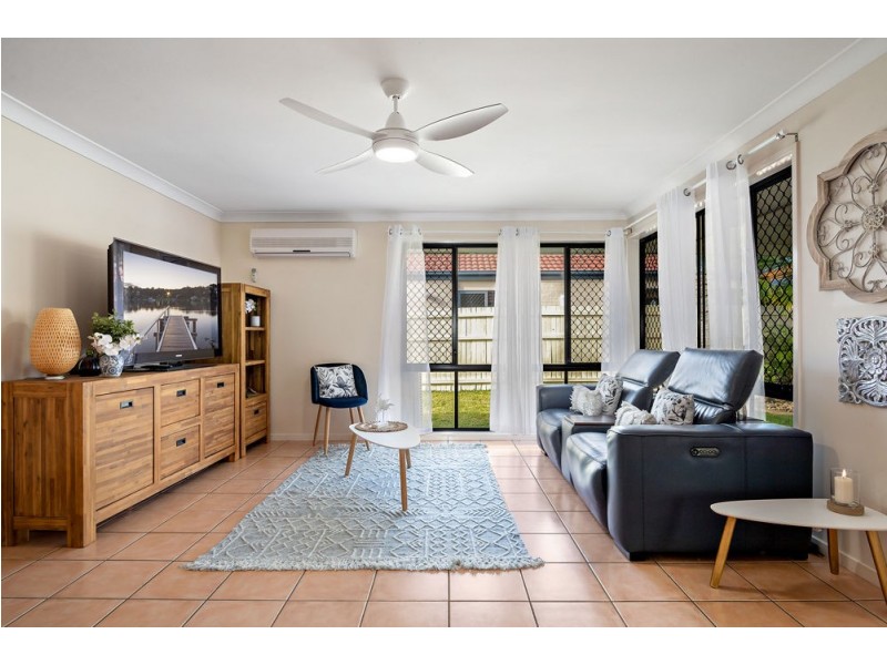 15 Brookvale Place, Bracken Ridge QLD 4017