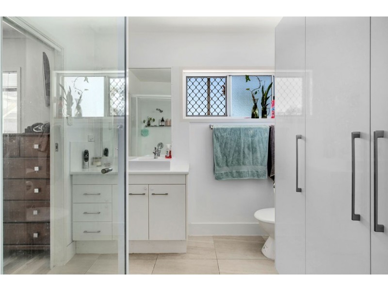 8 Gareth Street, Bracken Ridge QLD 4017