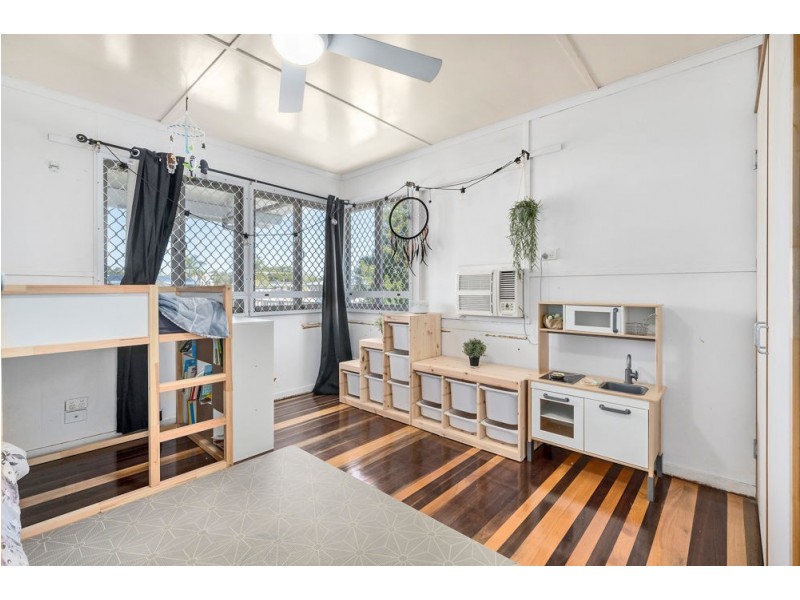 8 Gareth Street, Bracken Ridge QLD 4017