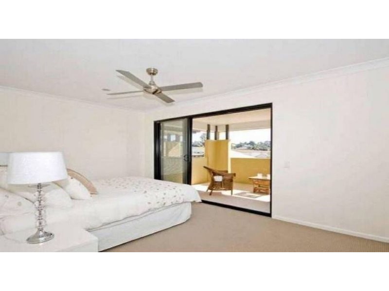 8/3 Swordgrass Court, Kallangur QLD 4503