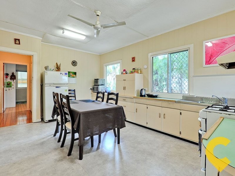 11 Bebbington Street, Zillmere QLD 4034