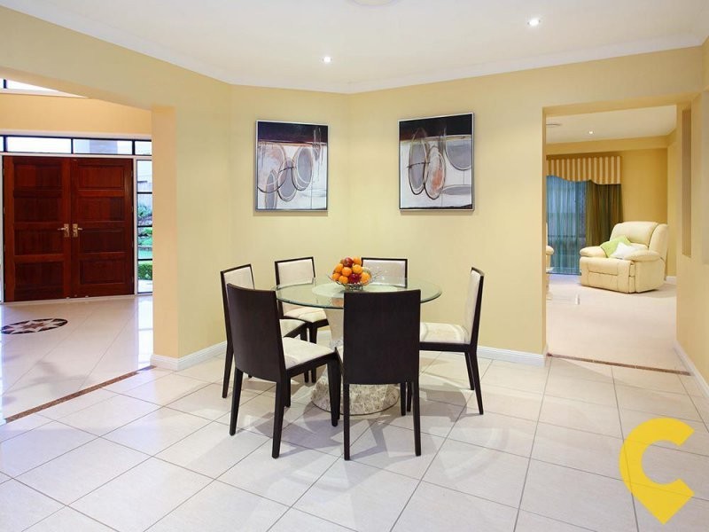 36 Palmetto Place, Bridgeman Downs QLD 4035