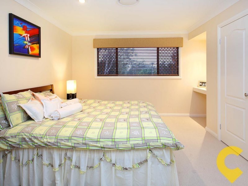 36 Palmetto Place, Bridgeman Downs QLD 4035