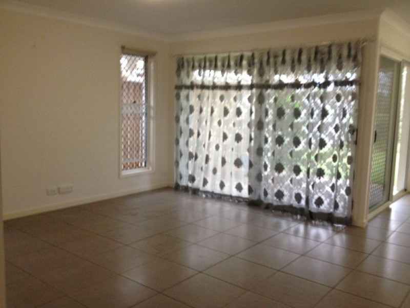 9 Carnarvon Crescent, Fitzgibbon QLD 4018