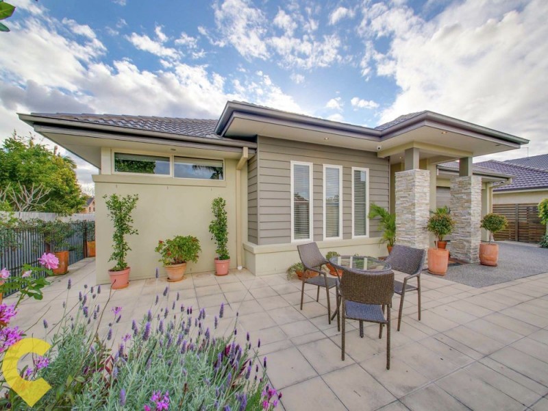 86 Cowie Road, Carseldine QLD 4034