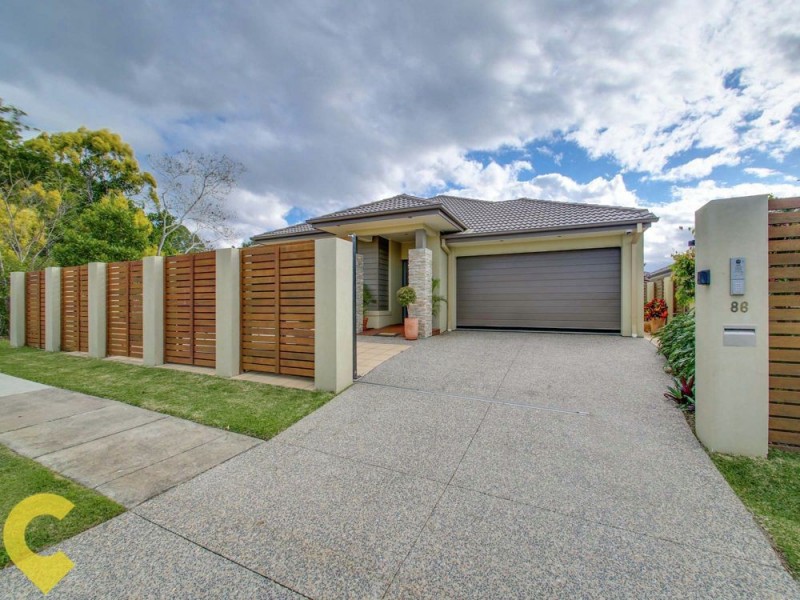 86 Cowie Road, Carseldine QLD 4034