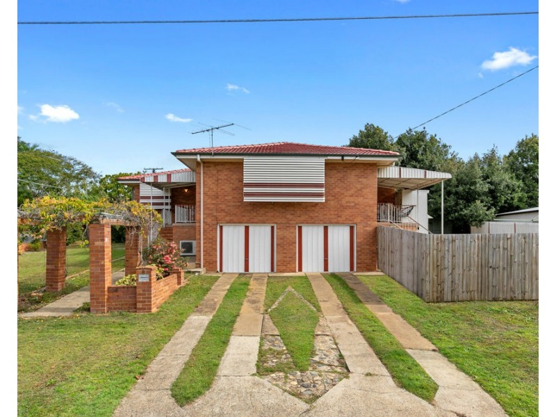 8 Lupton Street, Chermside West QLD 4032