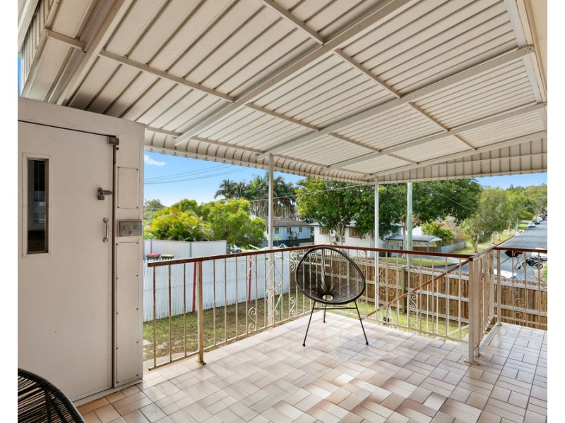 8 Lupton Street, Chermside West QLD 4032