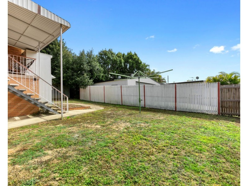 8 Lupton Street, Chermside West QLD 4032
