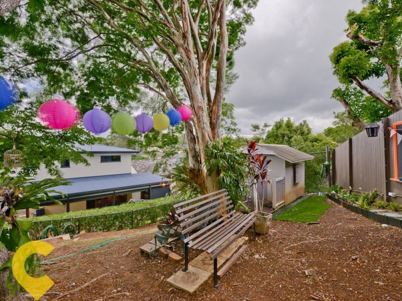 22 Cranbourne Street, Chermside West QLD 4032