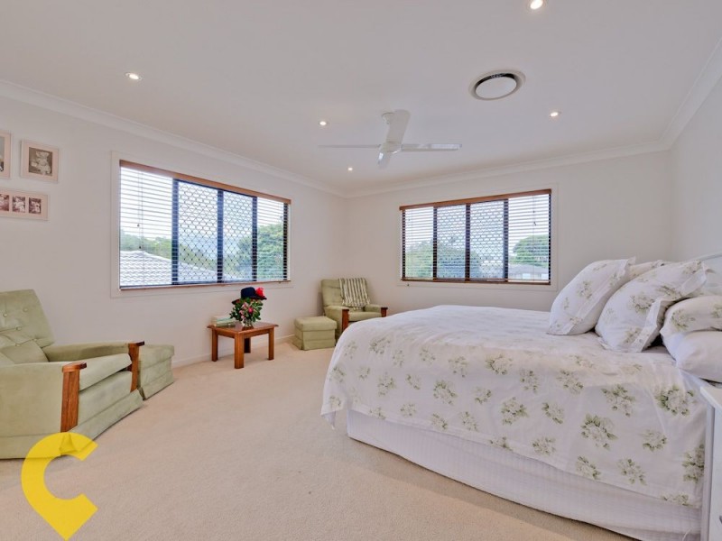 22 Cranbourne Street, Chermside West QLD 4032
