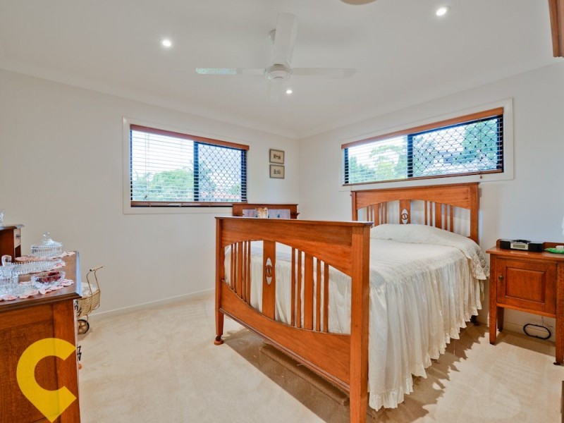 22 Cranbourne Street, Chermside West QLD 4032