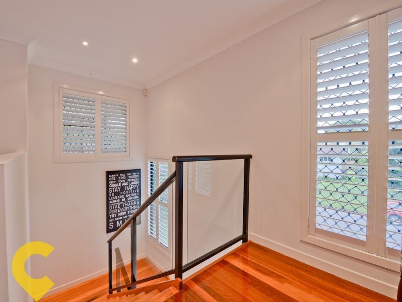 22 Cranbourne Street, Chermside West QLD 4032