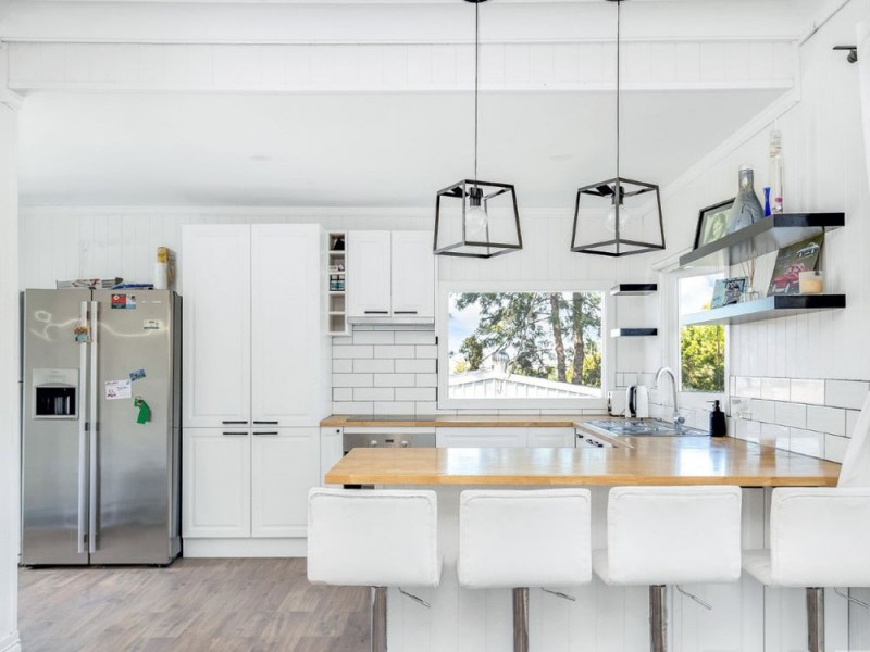 97 Samsonvale Road, Strathpine QLD 4500