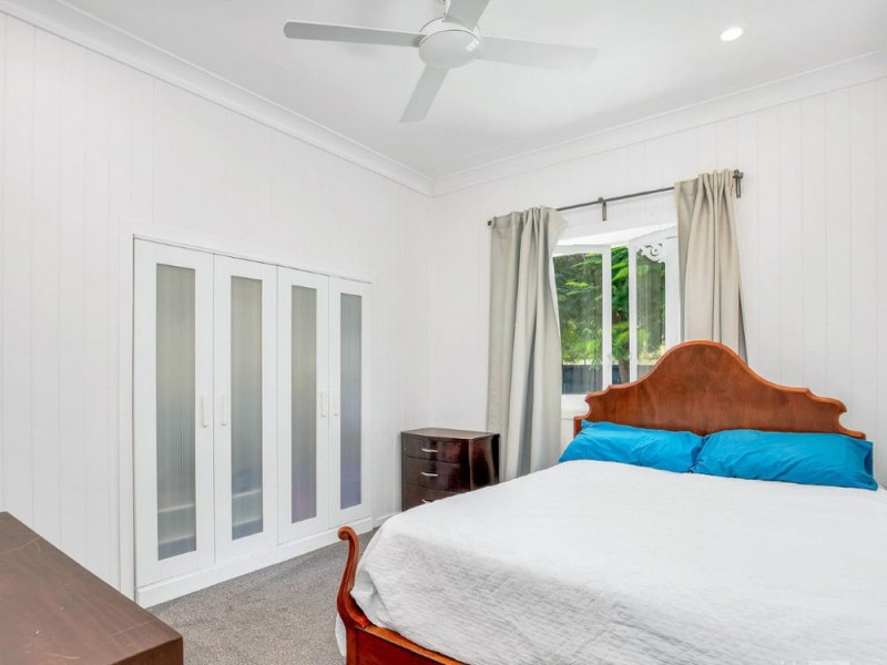 97 Samsonvale Road, Strathpine QLD 4500