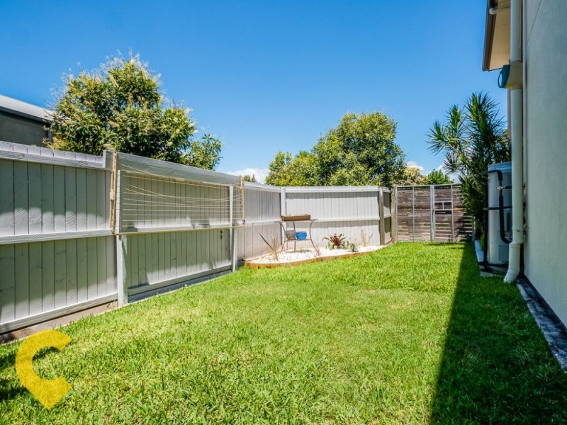 11/3 Swordgrass Court, Kallangur QLD 4503