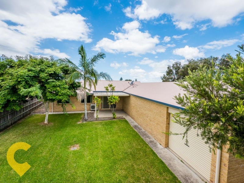 32 Reginald Avenue, Arana Hills QLD 4054