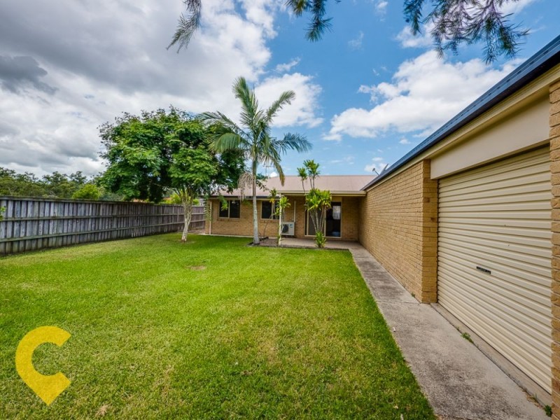 32 Reginald Avenue, Arana Hills QLD 4054