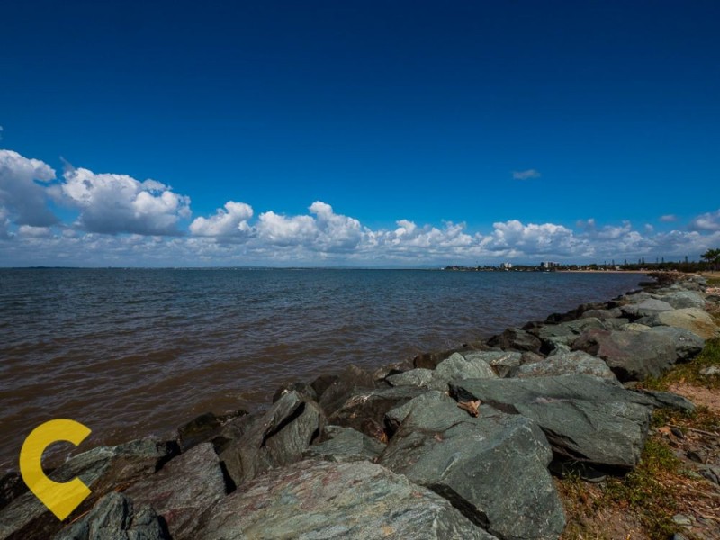 17 Donald Street, Woody Point QLD 4019