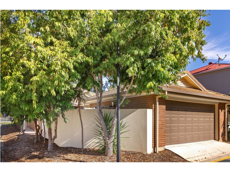 1 Kuranda Park Way, Fitzgibbon QLD 4018