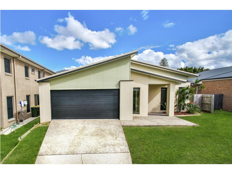 28 MacDonald Place, Carseldine QLD 4034