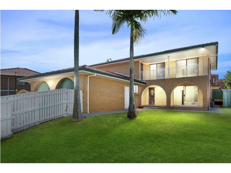 4 Covey Street, Chermside West QLD 4032